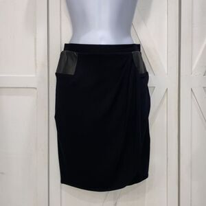 David Lerner Black Faux Leather Trim Skirt Size Small